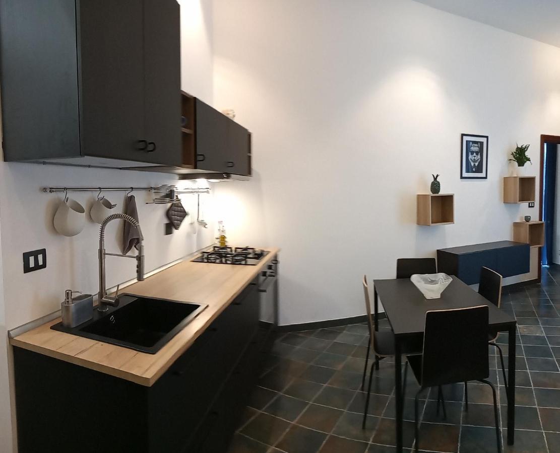 Locazione Breve In Pieno Centro "Blue House" Apartamento Palermo Exterior foto