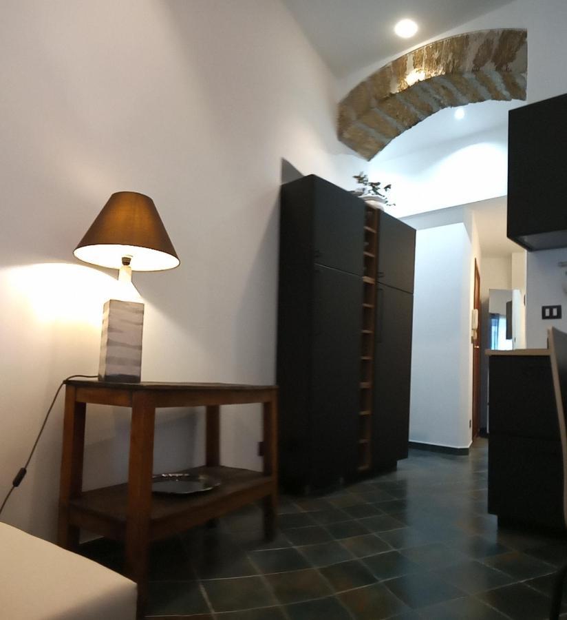 Locazione Breve In Pieno Centro "Blue House" Apartamento Palermo Exterior foto